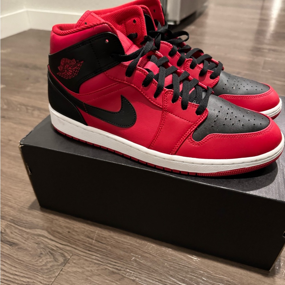 Jordan Red and Black Sneakers High-Top Classic